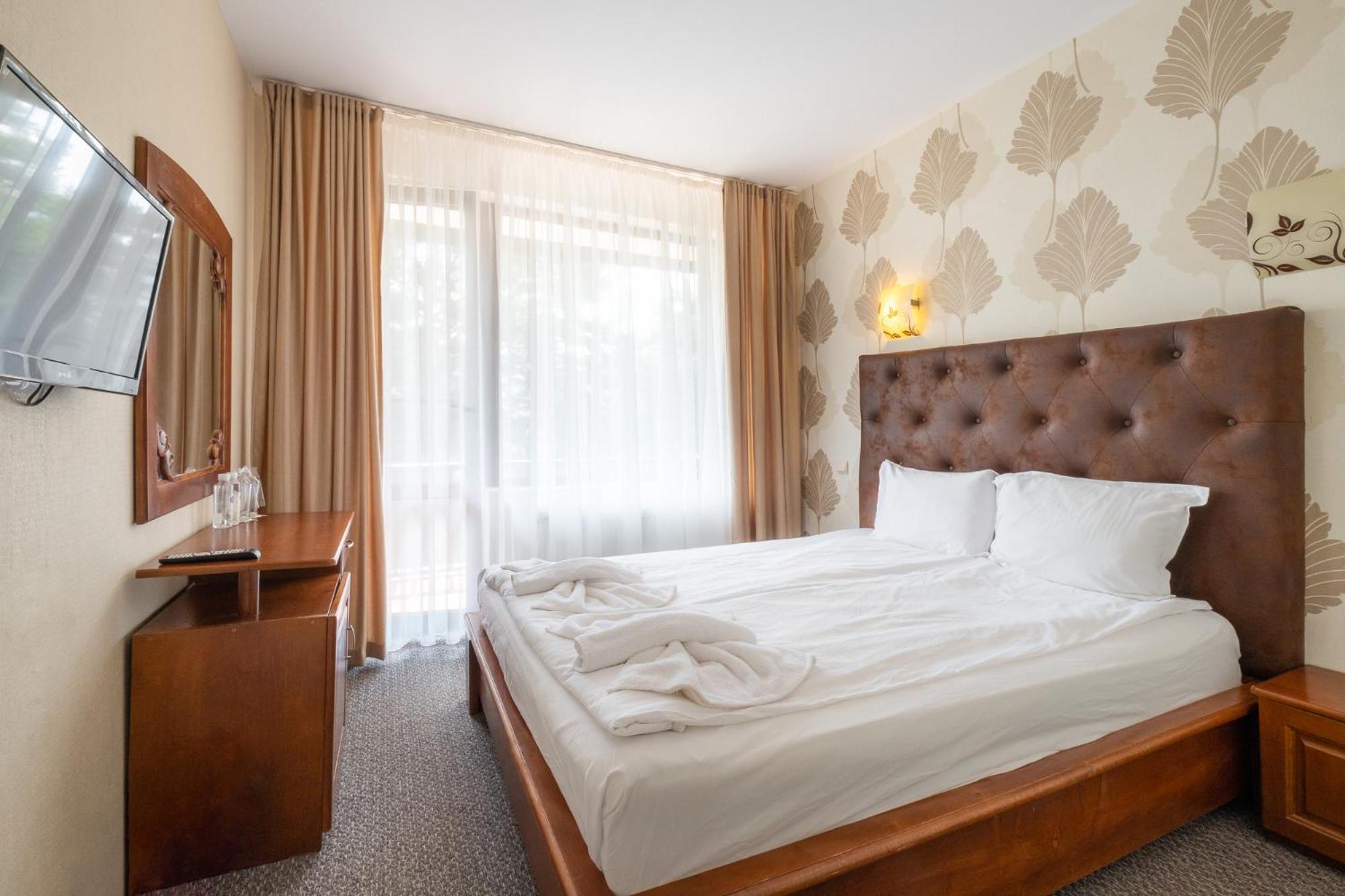 Complex Katalina Otel Tsigov Chark Dış mekan fotoğraf