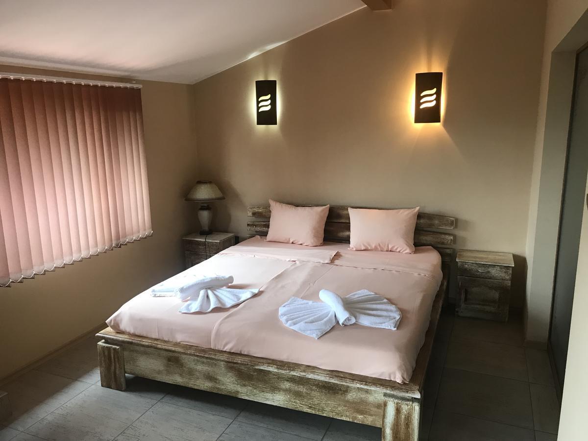 Complex Katalina Otel Tsigov Chark Dış mekan fotoğraf