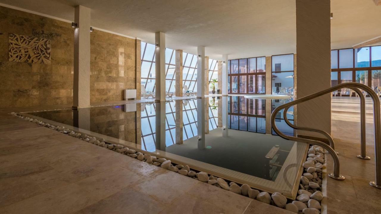 Complex Katalina Otel Tsigov Chark Dış mekan fotoğraf